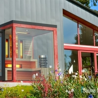 Outdoor color combined sauna with saltwall