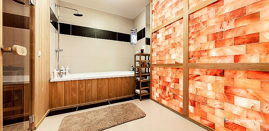 Wellness bathroom with himalayan salt